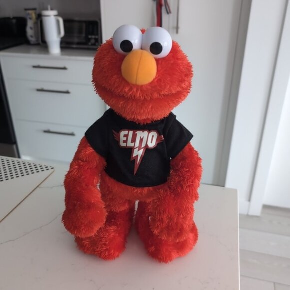 Lets Rock Elmo Hasbro Sesame Street 15" Talking Singing Dancing Doll Y2k - Picture 1 of 7